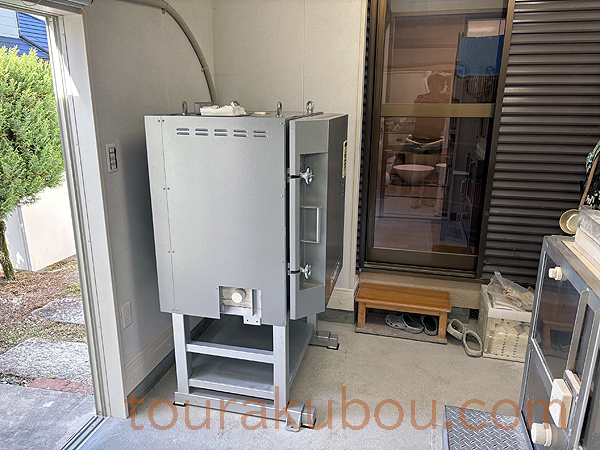 【中古】日本電産シンポ　電気窯『DFA-06』導入事例２